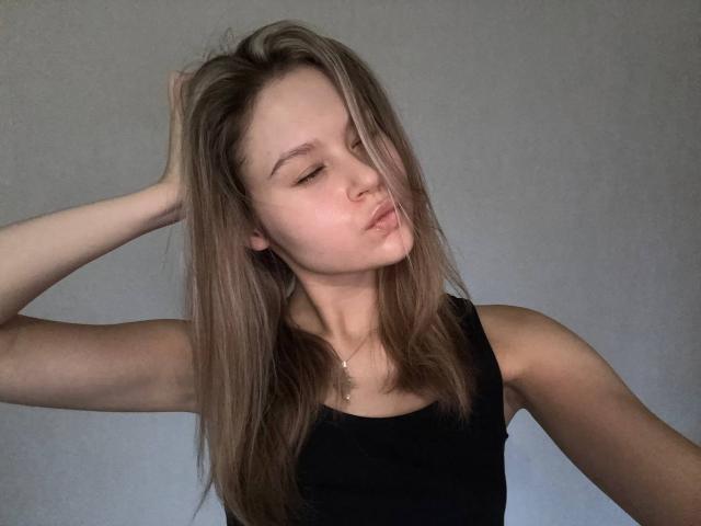 YungQuiller - Live porn &amp; sex cam - 30678662