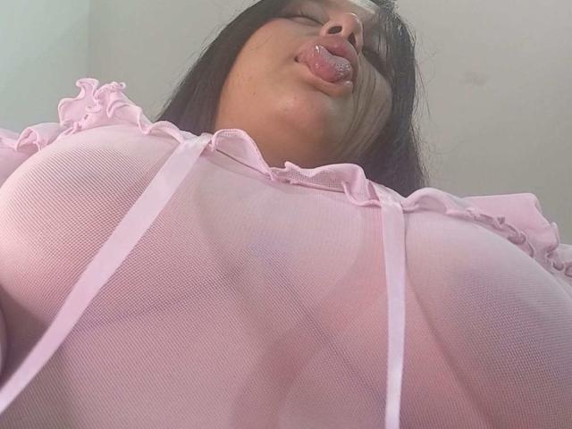 KonyBella - Live porn &amp; sex cam - 30679199