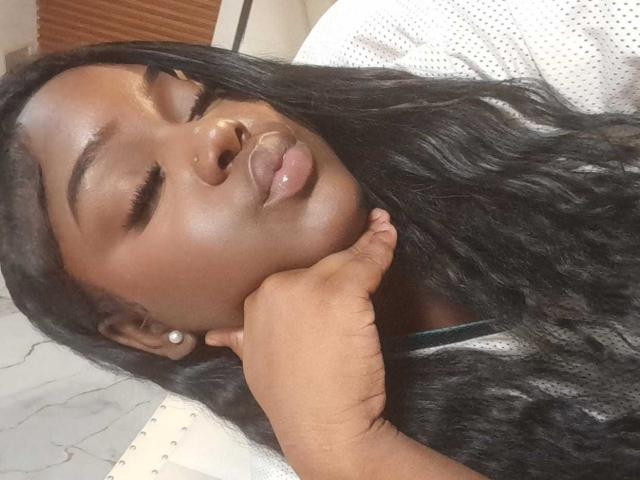 SweetYummyChocolate - Live porn &amp; sex cam - 30681584