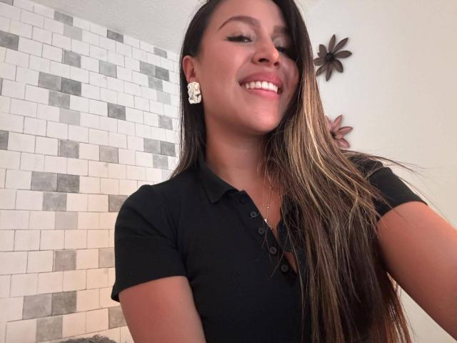 LiaDiane - Live Sex Cam - 30682163