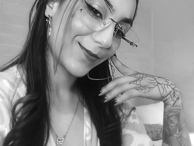 AmyStreetwise69 - Live sexe cam - 30684056