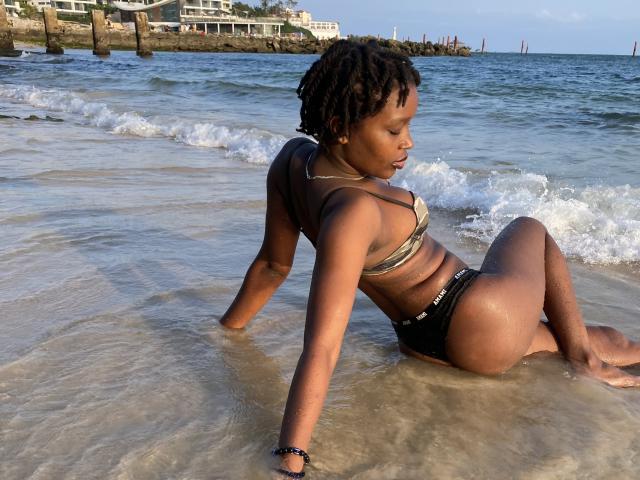 SexyArya - Live porn &amp; sex cam - 30684797