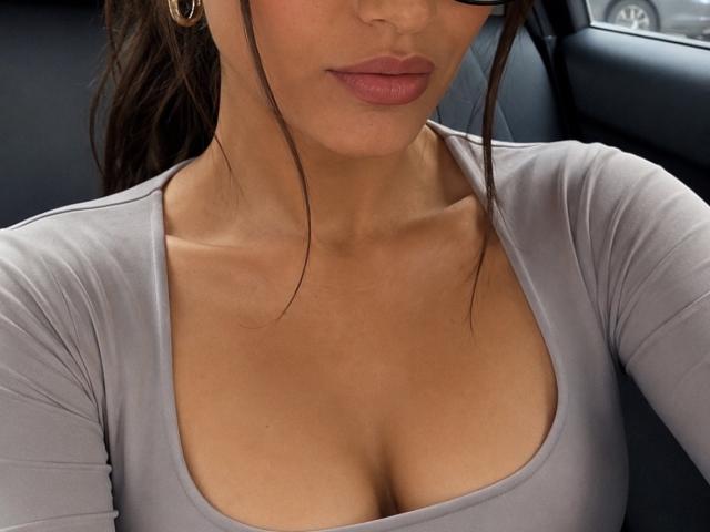 Sloaneswan - Live porn &amp; sex cam - 30686114