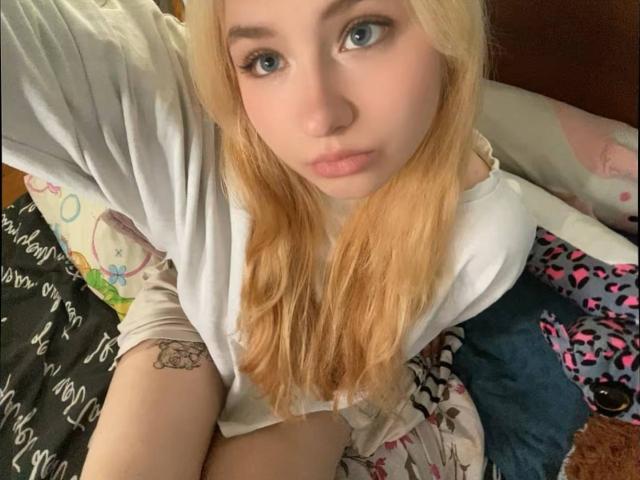 MoiraKlammer - Live porn &amp; sex cam - 30686801
