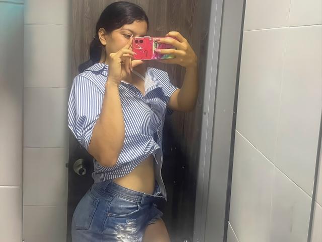 VictoriaFiore - Live porn &amp; sex cam - 30686819