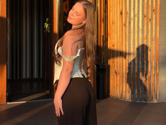 CherryMiss-hot - פורנו בשידור חי ומצלמת סקס - 30688259