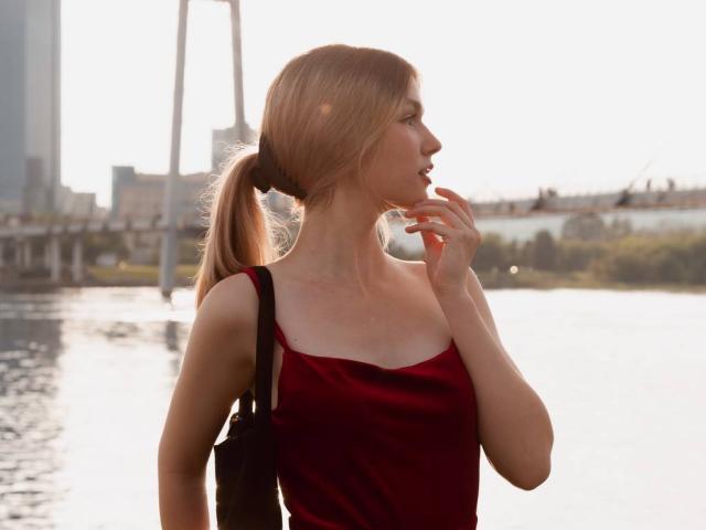 MicheleIreland - Élő pornó és szexkamera - 30693857