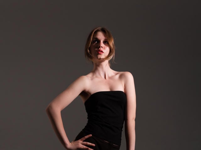 MicheleIreland - Élő pornó és szexkamera - 30693866