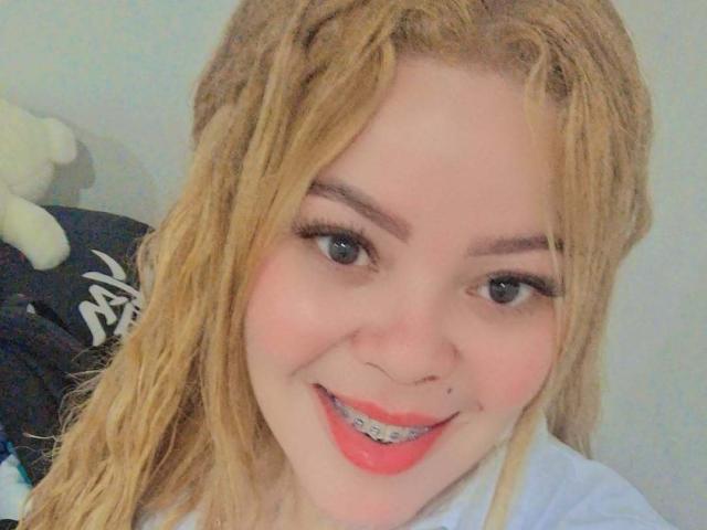 Sharicke69 - Live porn &amp; sex cam - 30697076
