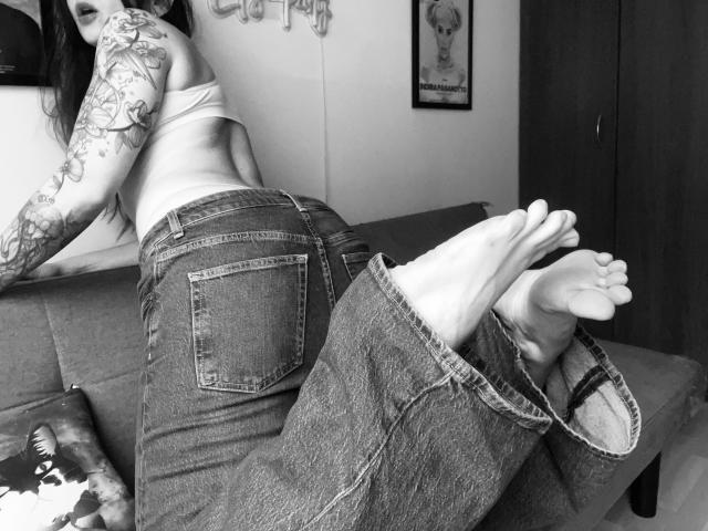 SujannaVarma - Live porn &amp; sex cam - 30697877