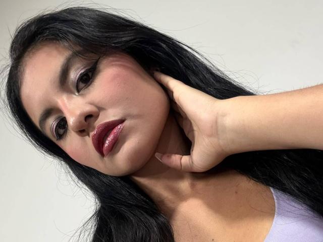 AlessiaVeega - Live porn &amp; sex cam - 30699209