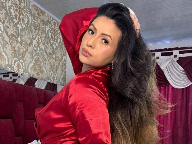 HannaRobertss - Live sex cam - 30699575