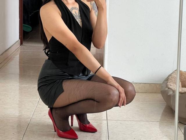 NiaWhitee - Live porn &amp; sex cam - 30700349