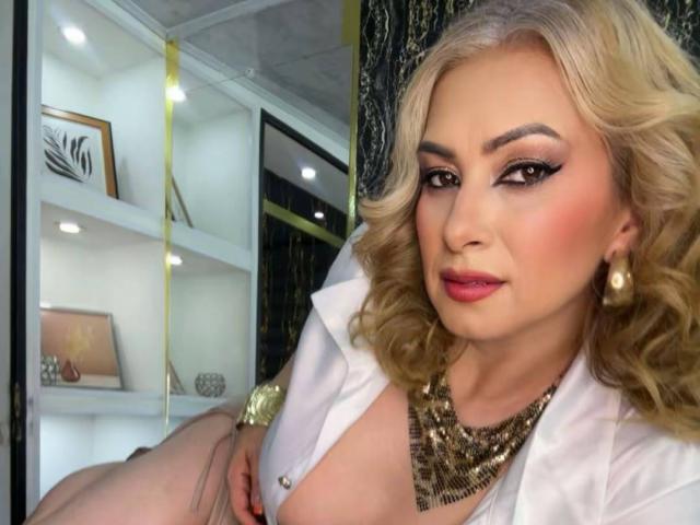 MisseScarleth - Live porn &amp; sex cam - 30701189