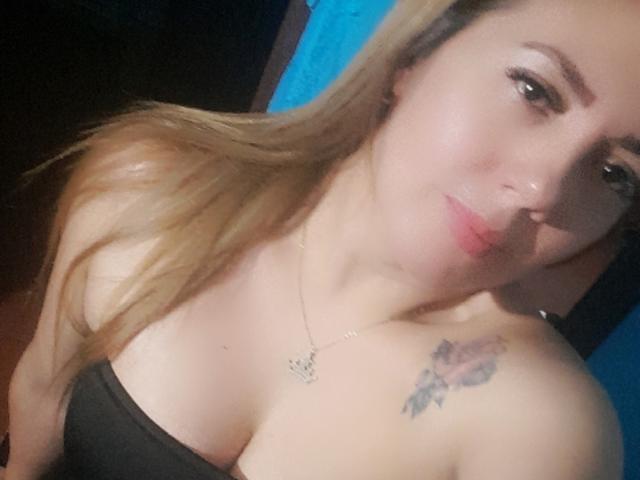 AmberDillucca - Sexe cam en vivo - 30703637