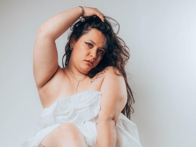 BiancaHottiest - Live porn &amp; sex cam - 30703679