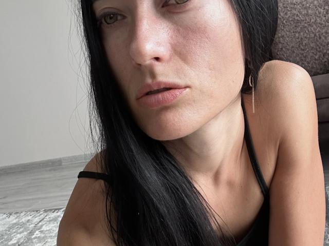 BellaJulls - Live porn &amp; sex cam - 30705851
