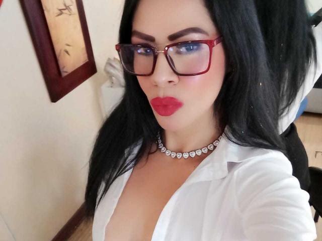 SofiMontes - ライブポルノ&amp;セックスカム - 30705956