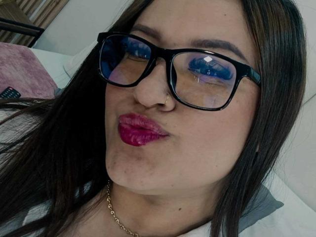 ValeriaaRose - Sexe cam en vivo - 30707984