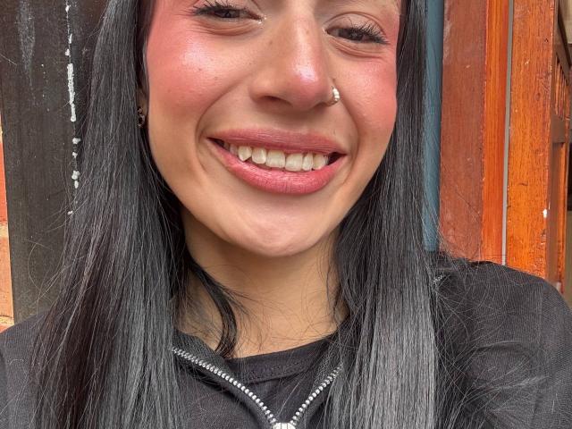 SophieBeaumont - Élő pornó és szexkamera - 30709088