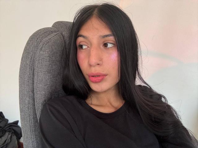 SophieBeaumont - Élő pornó és szexkamera - 30709145