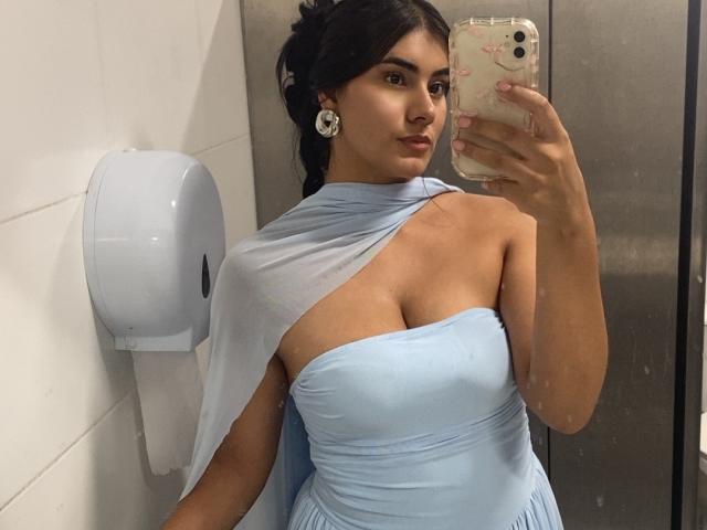 AlaraKey - Live porn &amp; sex cam - 30710591