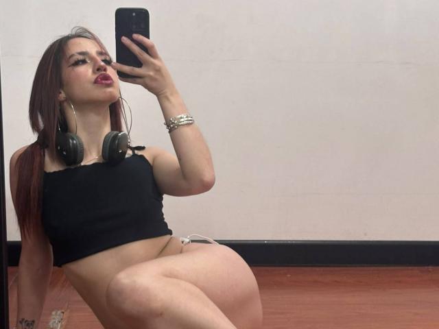 ElodieRoussee - Live porn &amp; sex cam - 30710801