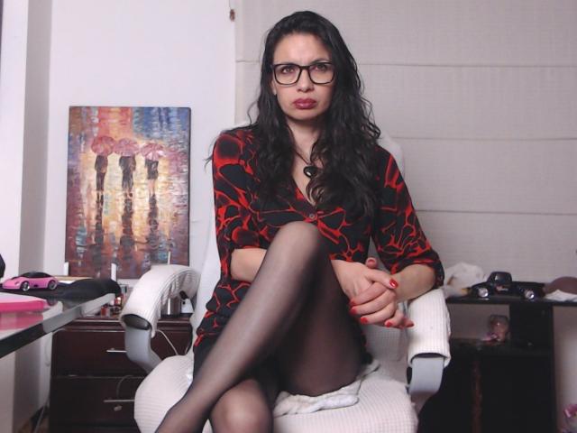 AfroditaRgenis - Sexe cam en vivo - 30710891