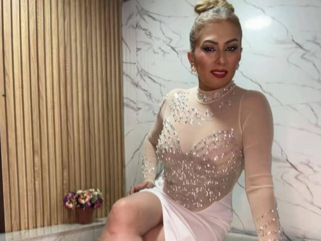 MisseScarleth - Live porn &amp; sex cam - 30711125