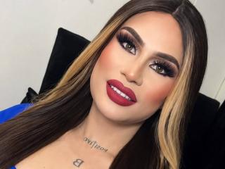 Sexy nude photo of BrithannyTsOne