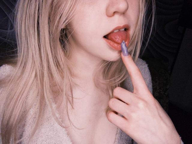 TiffaniMacandog - Live porn &amp; sex cam - 30712991