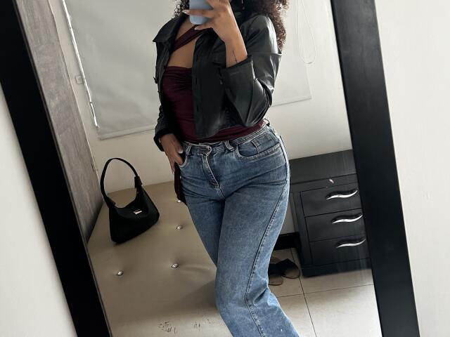 SofiaPassionne - Live porn &amp; sex cam - 30713384