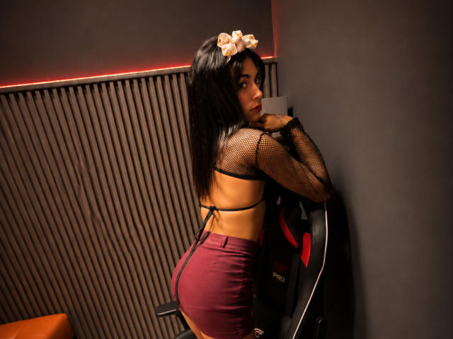 AlexandraBuby - Sexe cam en vivo - 30713399