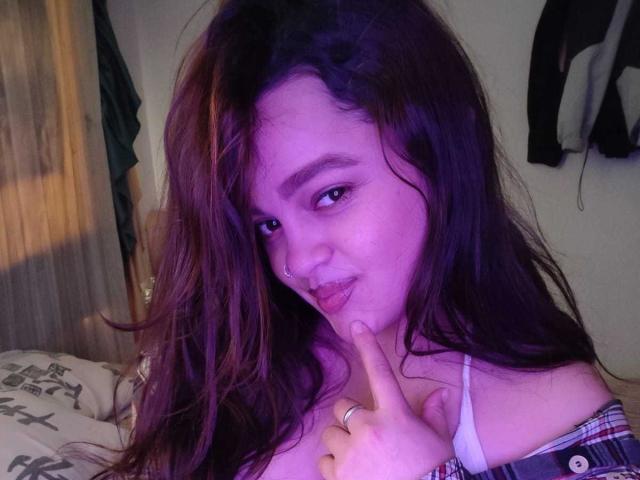 AlaiaStones - Live sex cam - 30716204