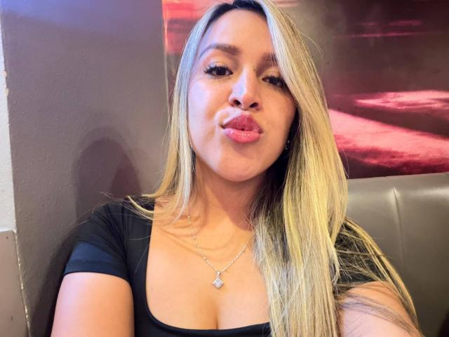 LiaDiane - Porno na żywo i seks kamera - 30716909
