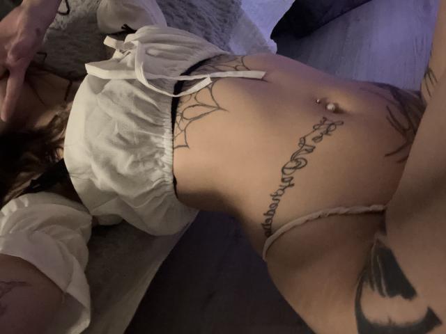 SimonneBrustkern - Sexe cam en vivo - 30719291