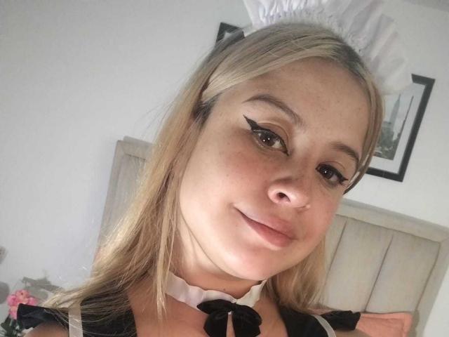 MelaniBecker - Live porn &amp; sex cam - 30719690