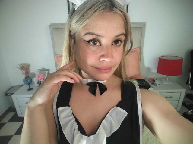 MelaniBecker - Live porn &amp; sex cam - 30719693
