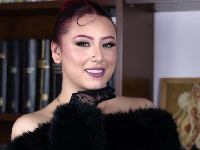 MaddyMills - Live porno og sexkamera - 30720014