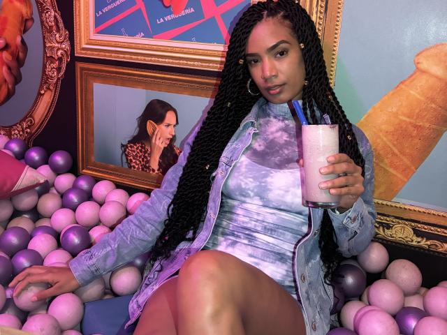 NatLewis - Live sex cam - 30721373