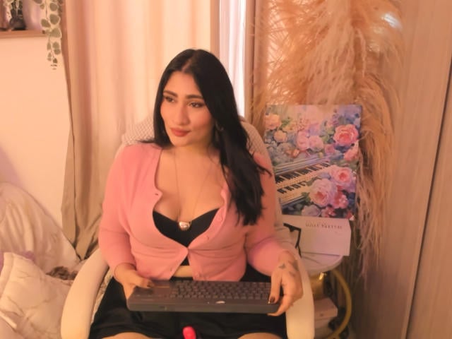 ElyRoss - Live porn &amp; sex cam - 30721526