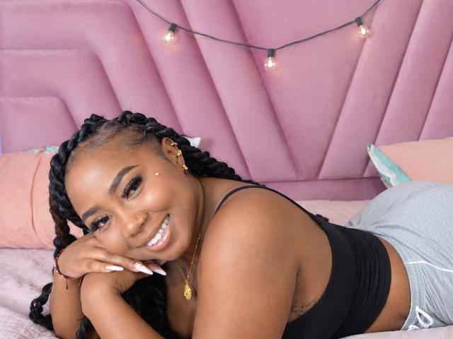 DarkSkinnedTaboo - Live porn &amp; sex cam - 30730334