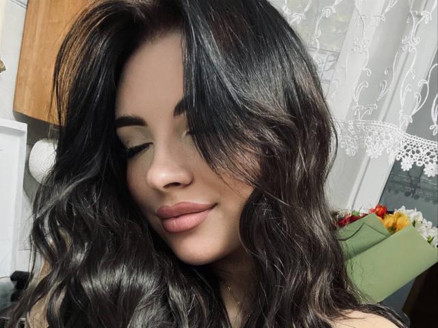 GiuseppinaCoffie - Live porn &amp; sex cam - 30730535