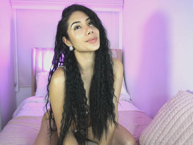 ArianaRogers - Live porn &amp; sex cam - 30731699