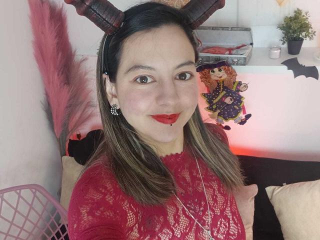 ArianaBlonde - Live porn &amp; sex cam - 30732425