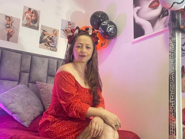 GianineLarose - ライブポルノ&amp;セックスカム - 30732563
