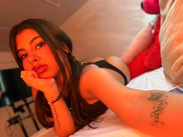 CelesteMorel - ライブポルノ&amp;セックスカム - 30738299