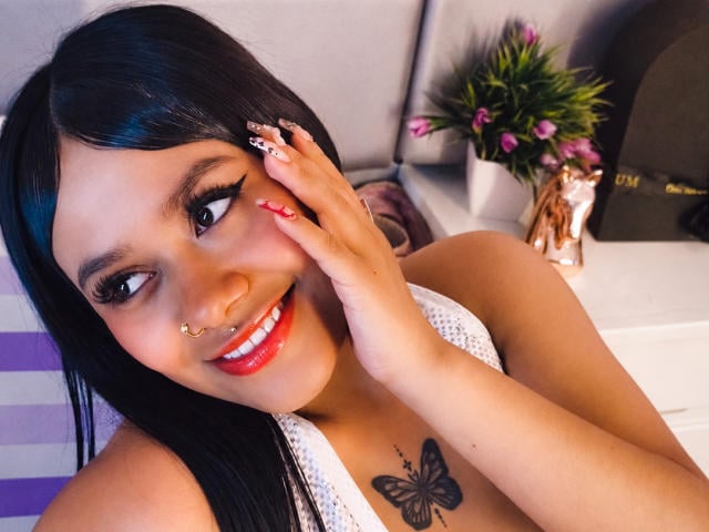 NaharaFarfalle - Live porno og sexkamera - 30740546