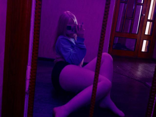 TiffaniMacandog - Sexe cam en vivo - 30741683