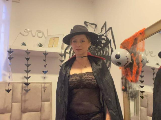 GianineLarose - Live porn &amp; sex cam - 30742355